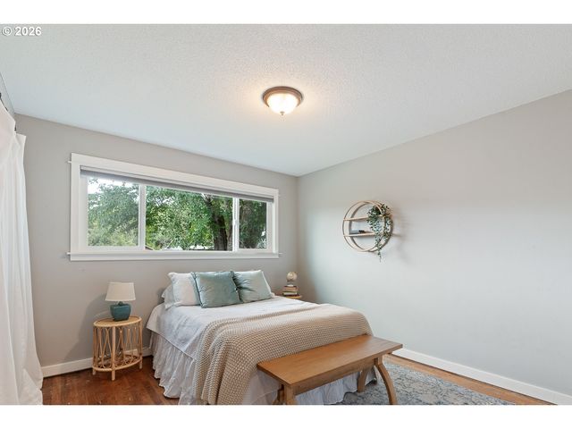 2755 Sw 182ND Ave, Beaverton, OR 97003