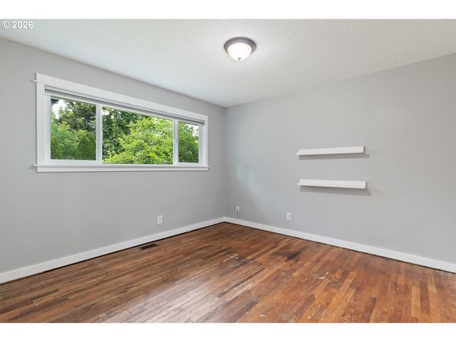 2755 Sw 182ND Ave, Beaverton, OR 97003