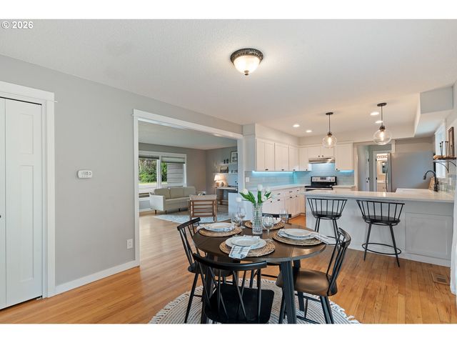 2755 Sw 182ND Ave, Beaverton, OR 97003
