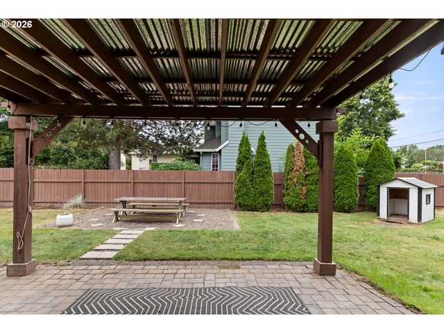 2755 Sw 182ND Ave, Beaverton, OR 97003