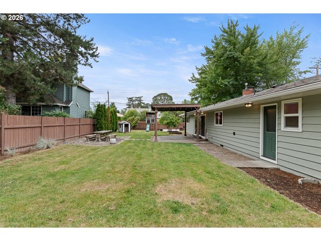 2755 Sw 182ND Ave, Beaverton, OR 97003