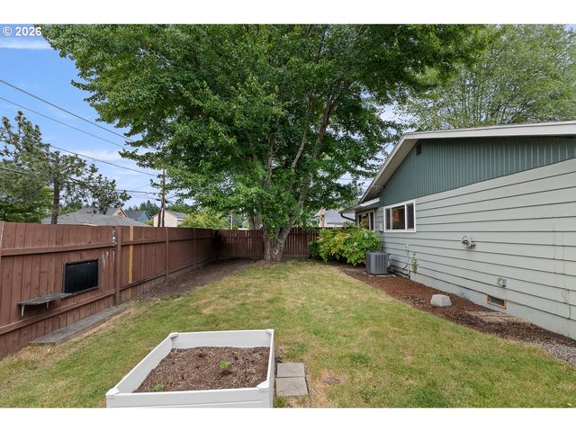 2755 Sw 182ND Ave, Beaverton, OR 97003