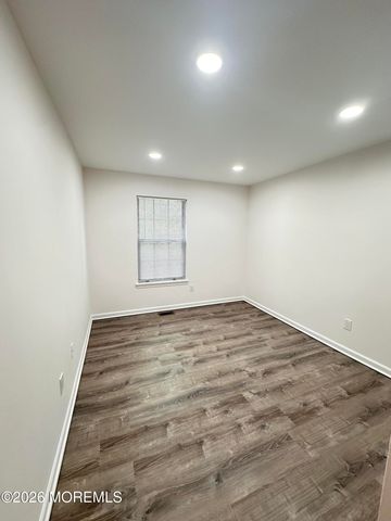 1 Amherst Court 1, Freehold, NJ 07728
