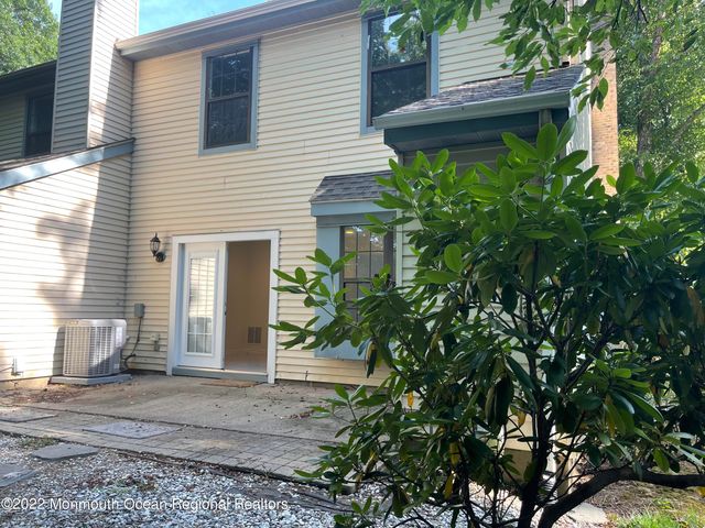1 Amherst Court 1, Freehold, NJ 07728