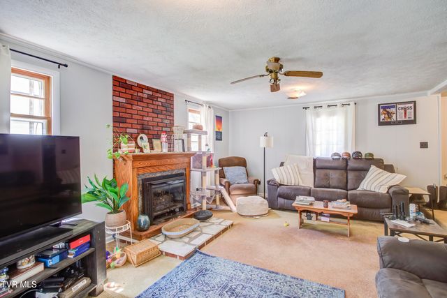 865 Shelleys Road, Bristol, VA 24202
