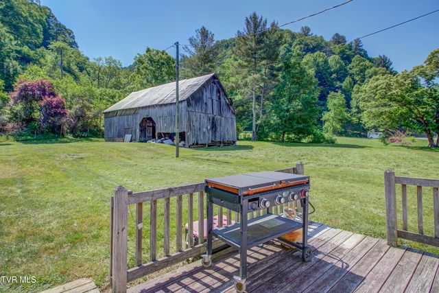 865 Shelleys Road, Bristol, VA 24202