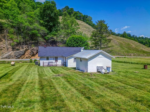 865 Shelleys Road, Bristol, VA 24202