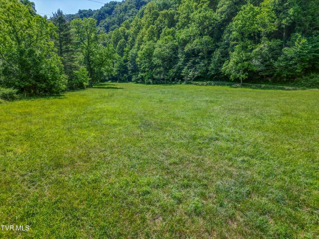865 Shelleys Road, Bristol, VA 24202