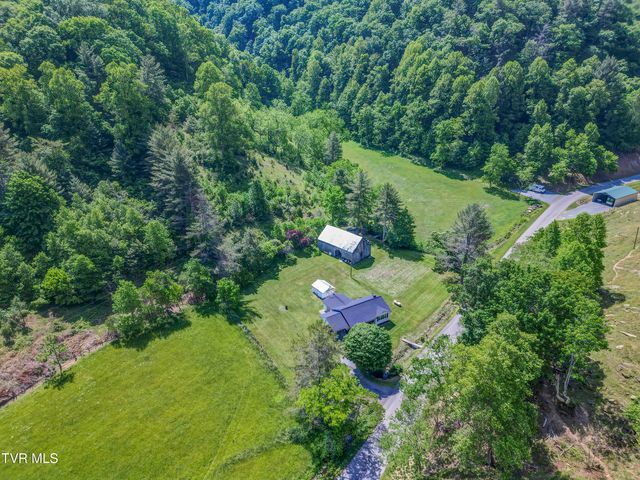 865 Shelleys Road, Bristol, VA 24202