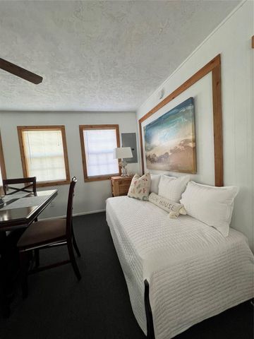 951 Clara, Crystal Beach, TX 77650
