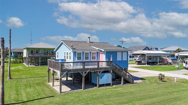 951 Clara, Crystal Beach, TX 77650