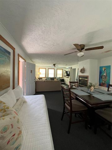 951 Clara, Crystal Beach, TX 77650