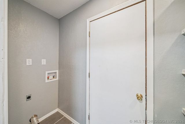 1103 W 19th Street, Claremore, OK 74017