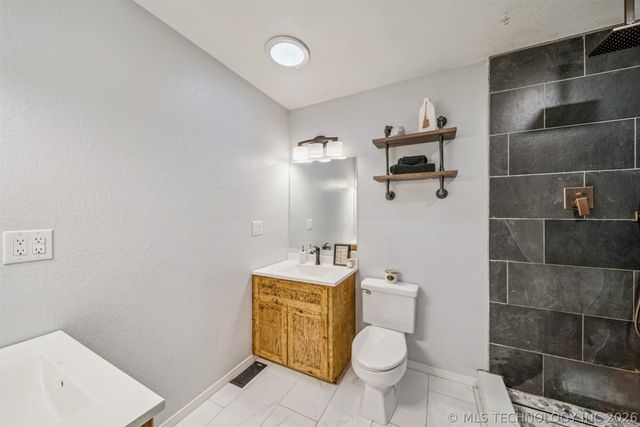 1103 W 19th Street, Claremore, OK 74017