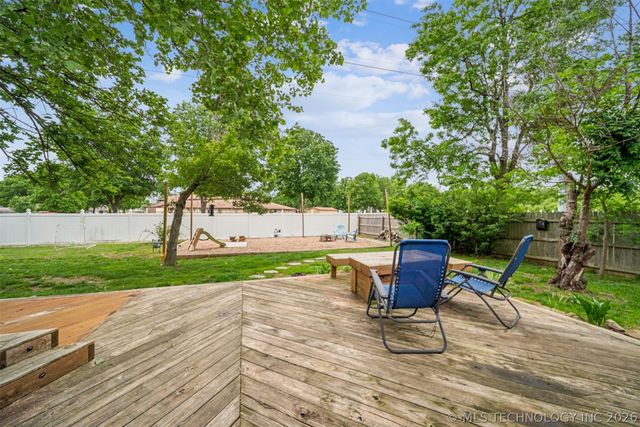 1103 W 19th Street, Claremore, OK 74017