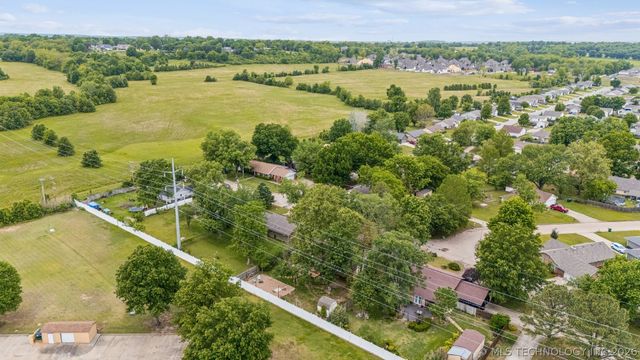 1103 W 19th Street, Claremore, OK 74017