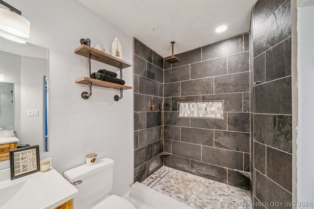 1103 W 19th Street, Claremore, OK 74017
