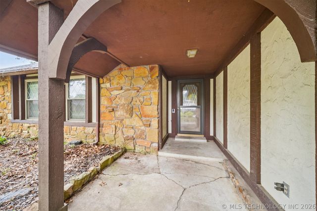 1103 W 19th Street, Claremore, OK 74017