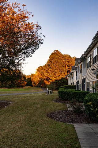 4431 Montrose Ln Apt G, Myrtle Beach, SC 29579