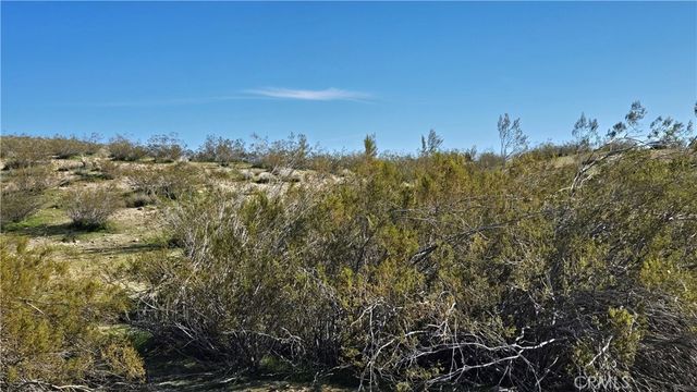 0 Near United St & Barrington Ave, Rosamond, CA 93560