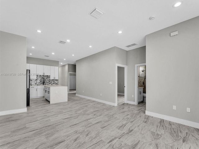 313 13th S St B, Fort Pierce, FL 34950