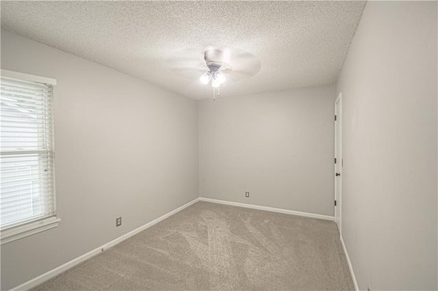 964 E Cavendish Trail, Olathe, KS 66061