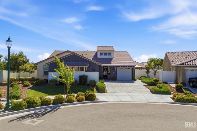 2023 Risborough Court, Bakersfield, CA 93311