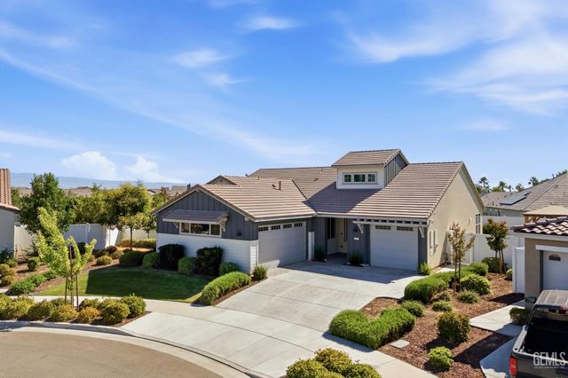 2023 Risborough Court, Bakersfield, CA 93311