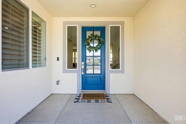 2023 Risborough Court, Bakersfield, CA 93311