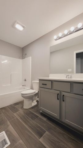 5014 Richard Drive, Lowell, IN 46356
