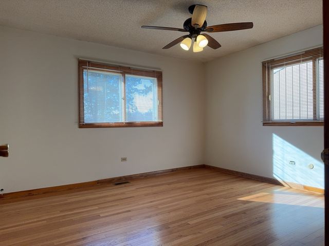 580 N State Street, Hampshire, IL 60140