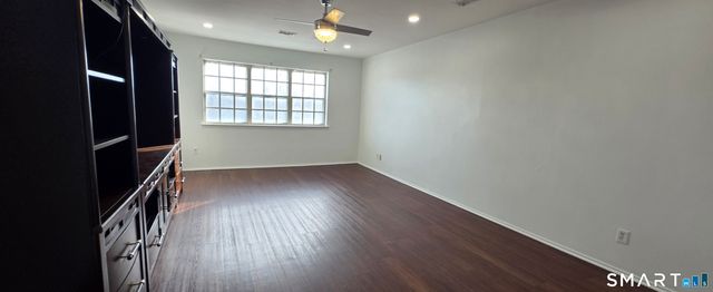 50 Greenhouse Road 65D, Bridgeport, CT 06606