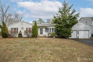 141 Grand Central Parkway, Berkeley, NJ 08721