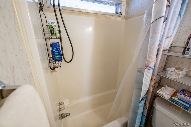 3210 E Potter Avenue, Kingman, AZ 86409