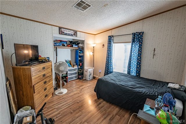 3210 E Potter Avenue, Kingman, AZ 86409