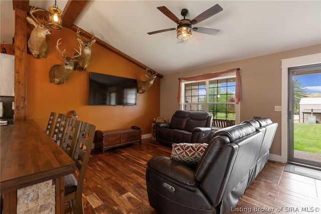 2206 Hebron Church Road, Henryville, IN 47126