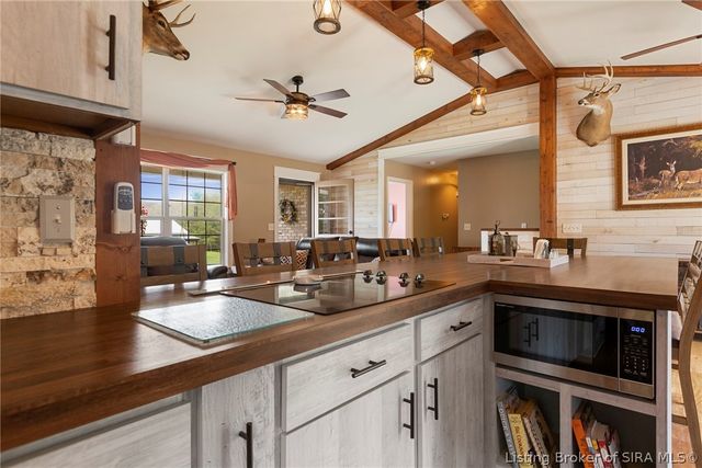 2206 Hebron Church Road, Henryville, IN 47126