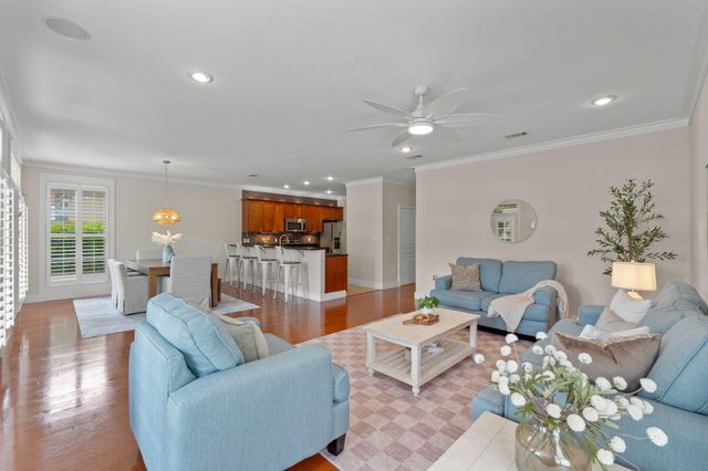 1739 Sound Creek Court, Navarre, FL 32566