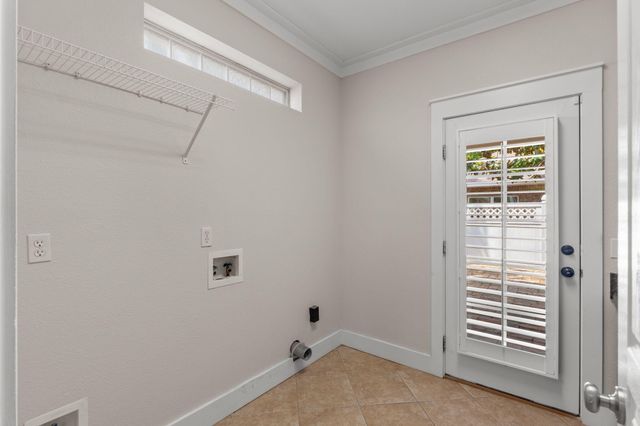 1739 Sound Creek Court, Navarre, FL 32566