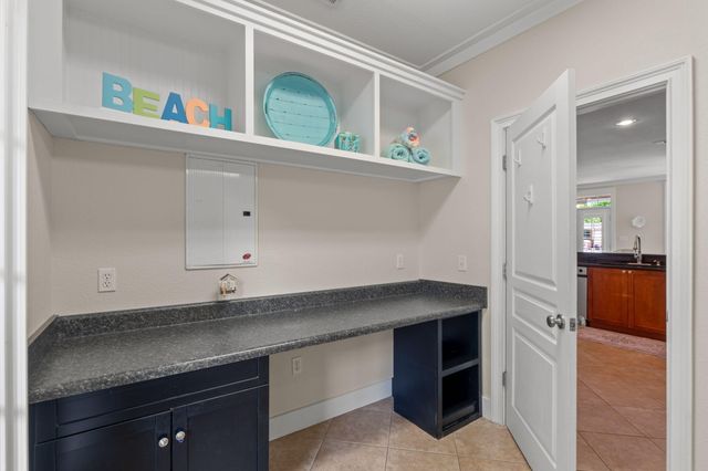 1739 Sound Creek Court, Navarre, FL 32566