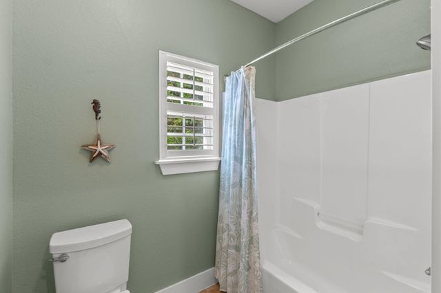 1739 Sound Creek Court, Navarre, FL 32566