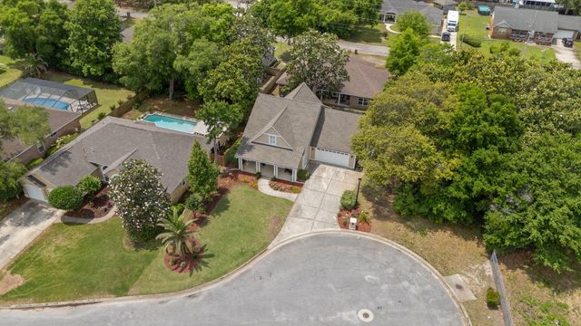 1739 Sound Creek Court, Navarre, FL 32566
