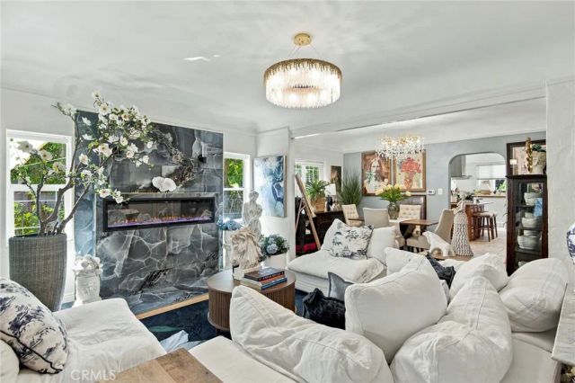 6621 Ben, North Hollywood, CA 91606