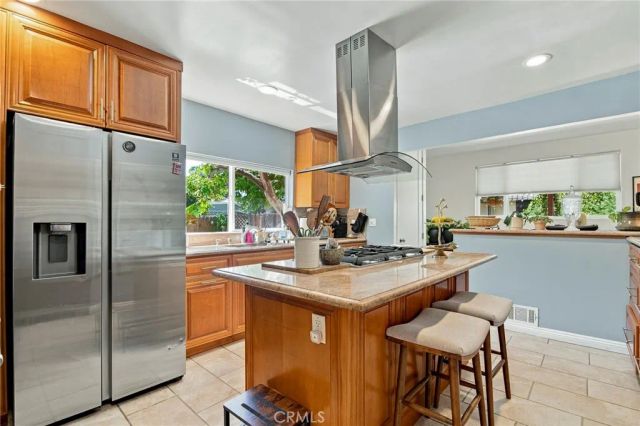 6621 Ben, North Hollywood, CA 91606