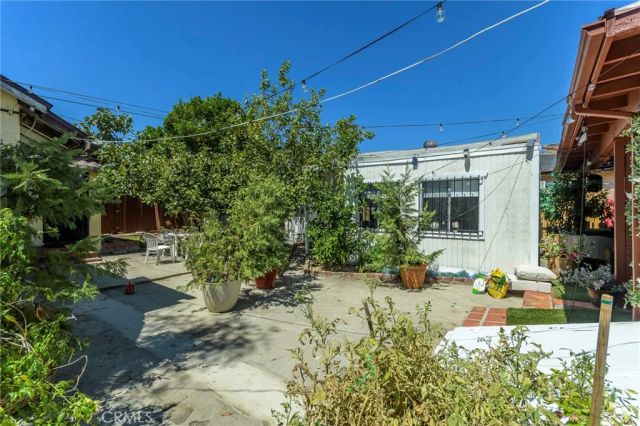6621 Ben, North Hollywood, CA 91606