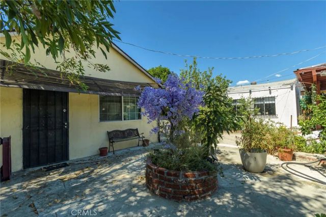 6621 Ben, North Hollywood, CA 91606