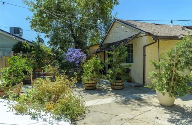 6621 Ben, North Hollywood, CA 91606