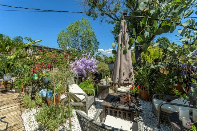 6621 Ben, North Hollywood, CA 91606