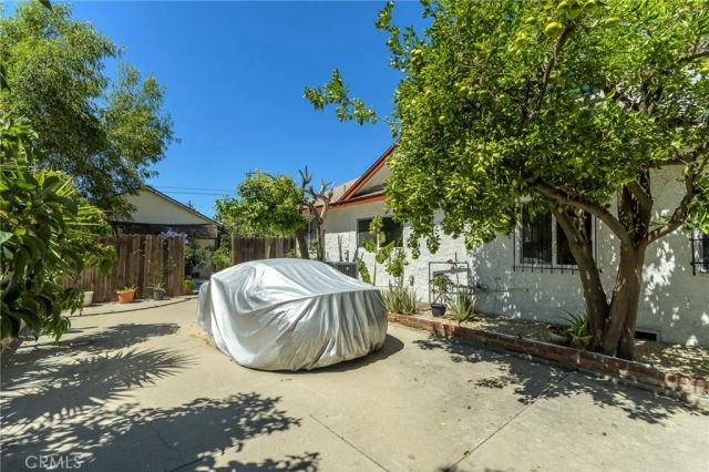 6621 Ben, North Hollywood, CA 91606