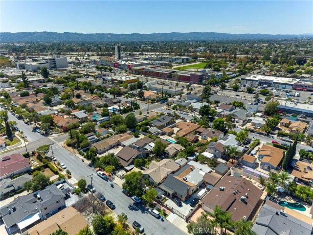 6621 Ben, North Hollywood, CA 91606
